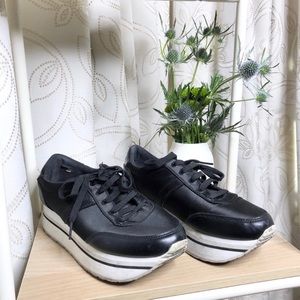 Stradivarius black platform sneakers, size 10/40